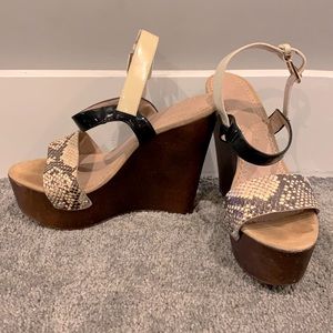 Jean Michel Cazabat snakeskin wooden wedge